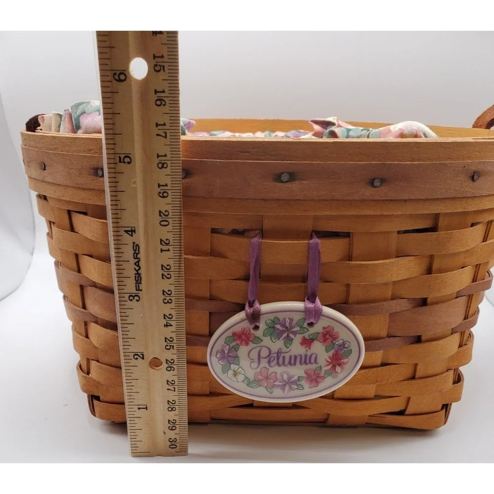 Longaberger Petunia Basket Handwoven Dresden OH Liner Tie-On Signed 1997‎